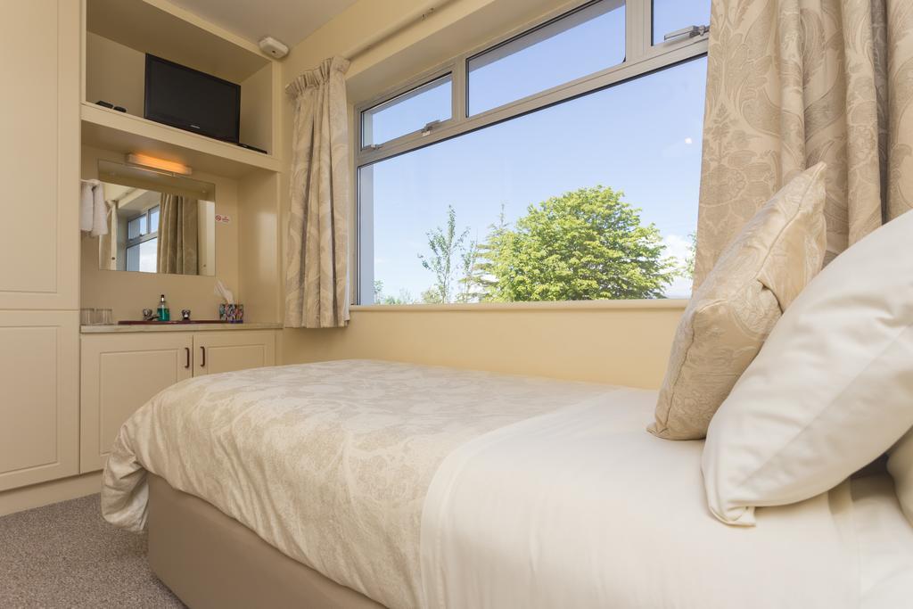 Fern Rock Bed And Breakfast Dromin Zewnętrze zdjęcie